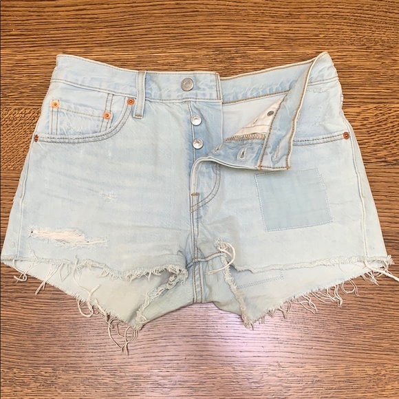 Levi’s short - Picture 3 of 5